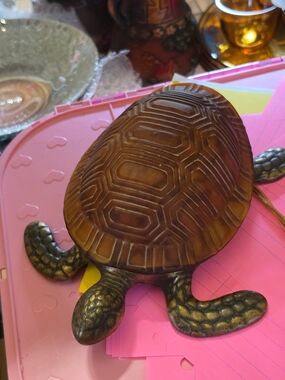 AT-1Vintage Sadka Brass Brown Turtle Lamp